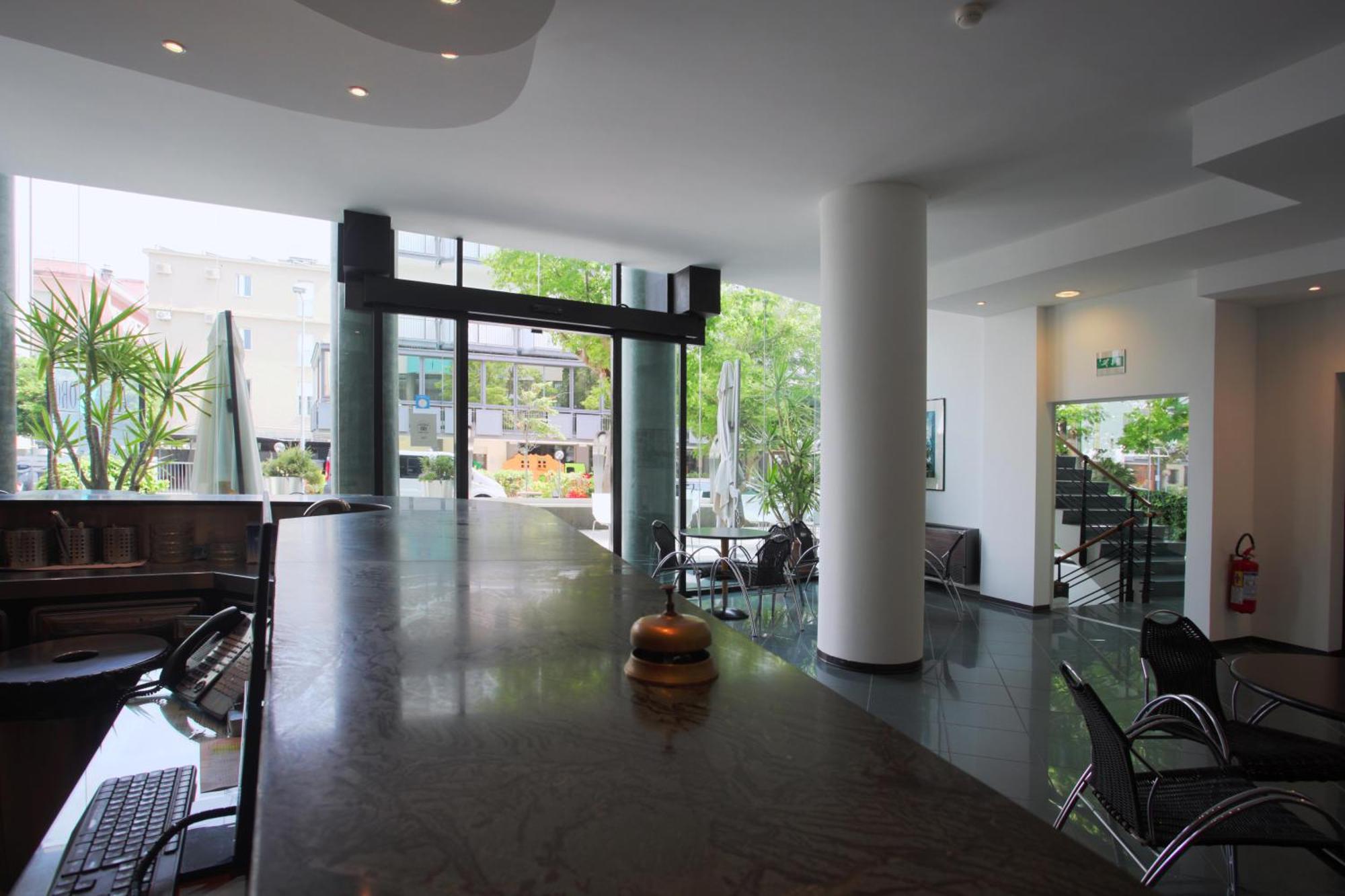 Hotel Ali D'Oro Rimini Dış mekan fotoğraf