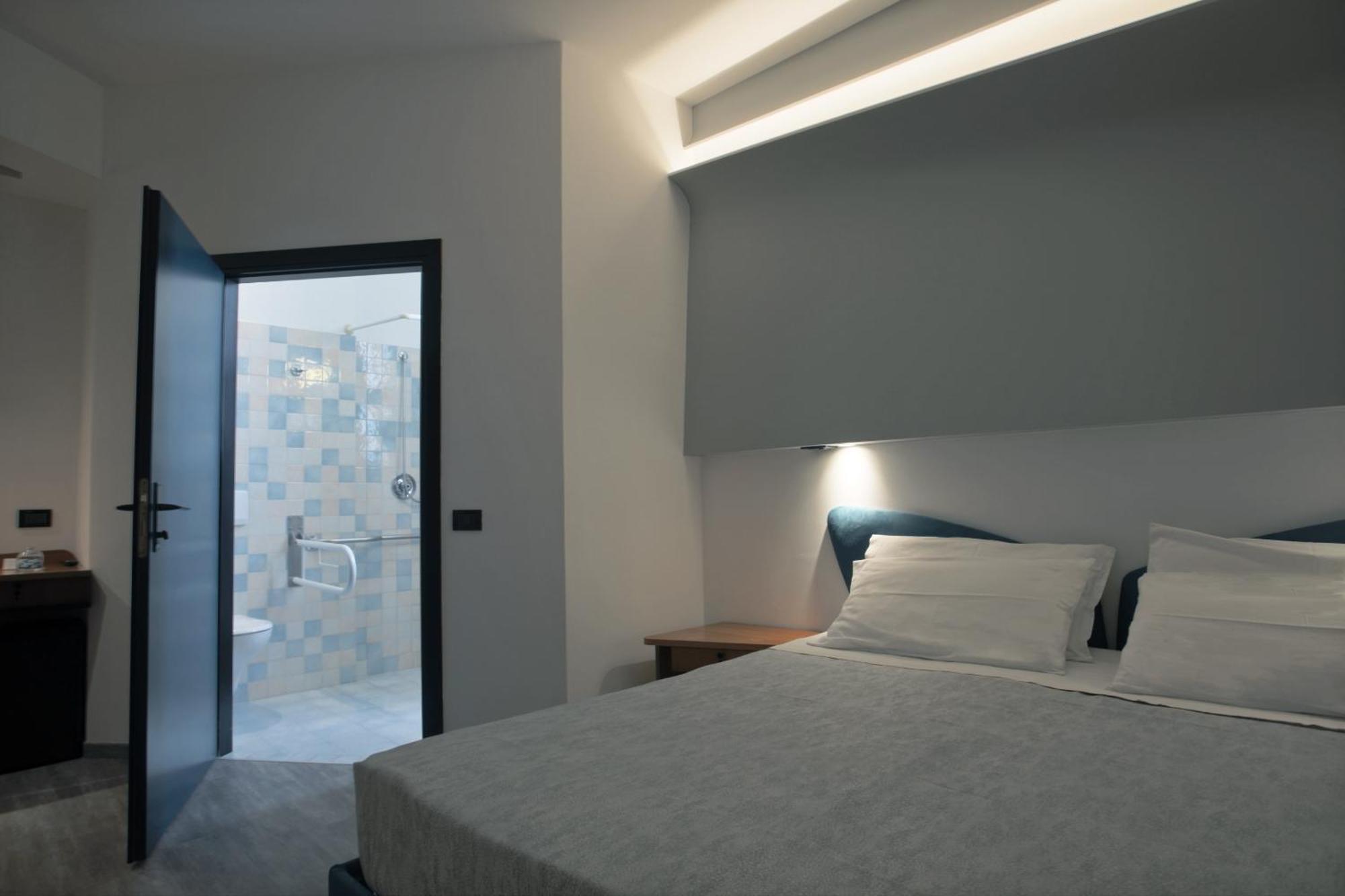 Hotel Ali D'Oro Rimini Oda fotoğraf
